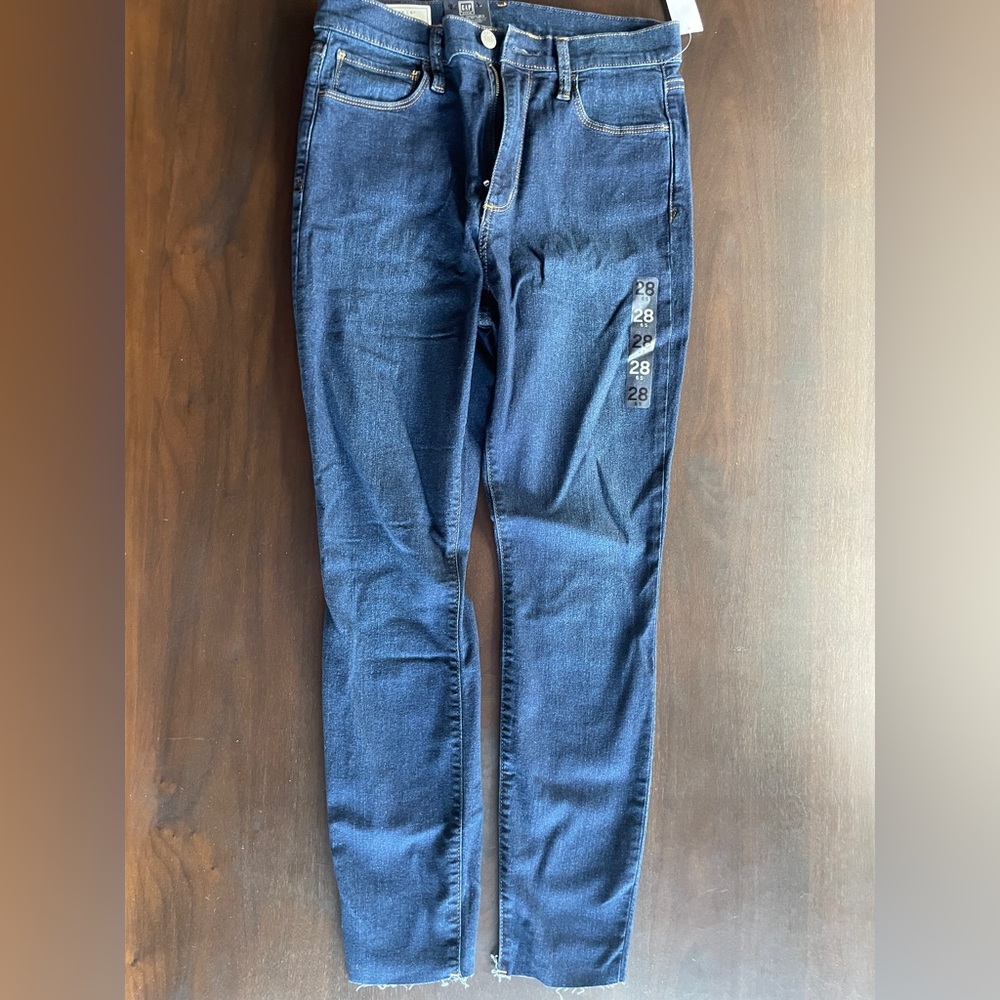 GAP High Rise Jeggings